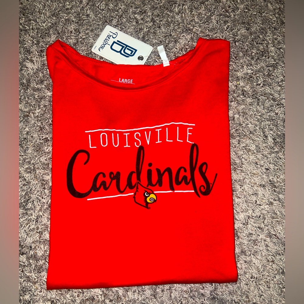 NWT Women’s Pressbox by Royce Apparel Louisville Cardinals Shirt. Size Large.